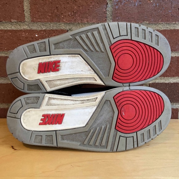 Jordan 3 Retro Black Cement - Picture 6 of 9